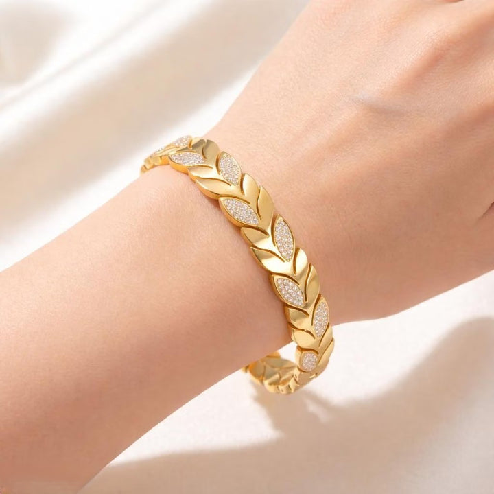 Gilded Laurel Bracelet