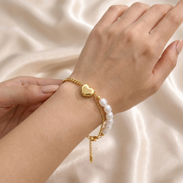Golden Heart Pearl Bracelet