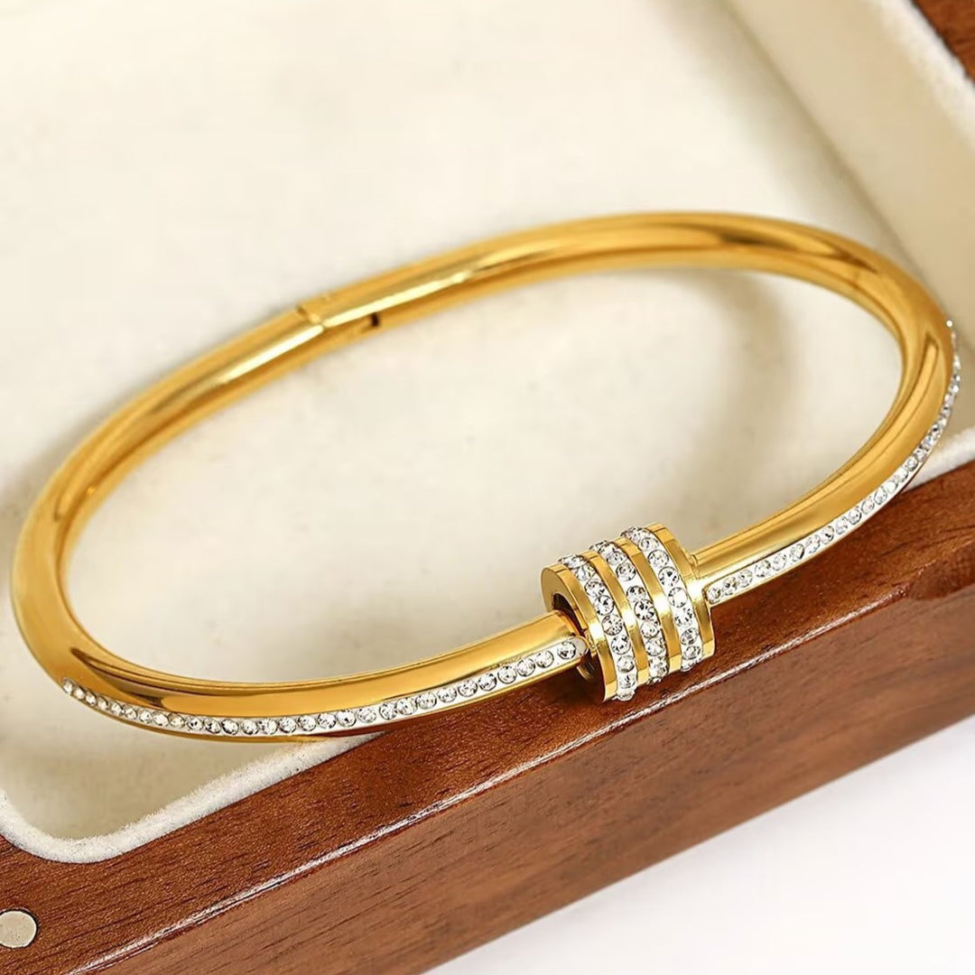 Aurora Luxe Halo Bracelet