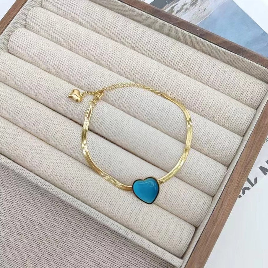 Azure Heart Glow Bracelet