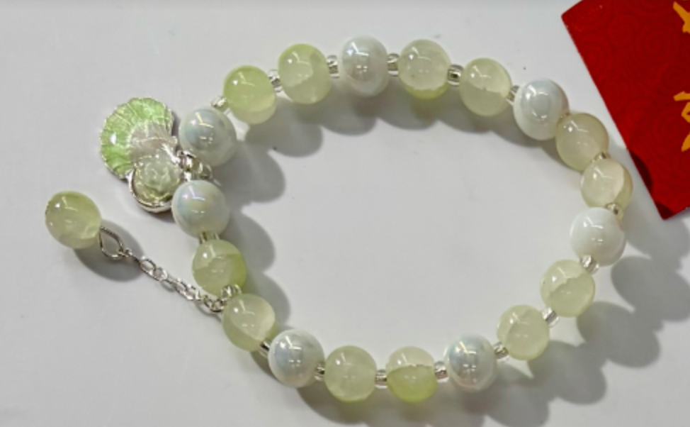 Seashell Charm Bracelet - Yellow