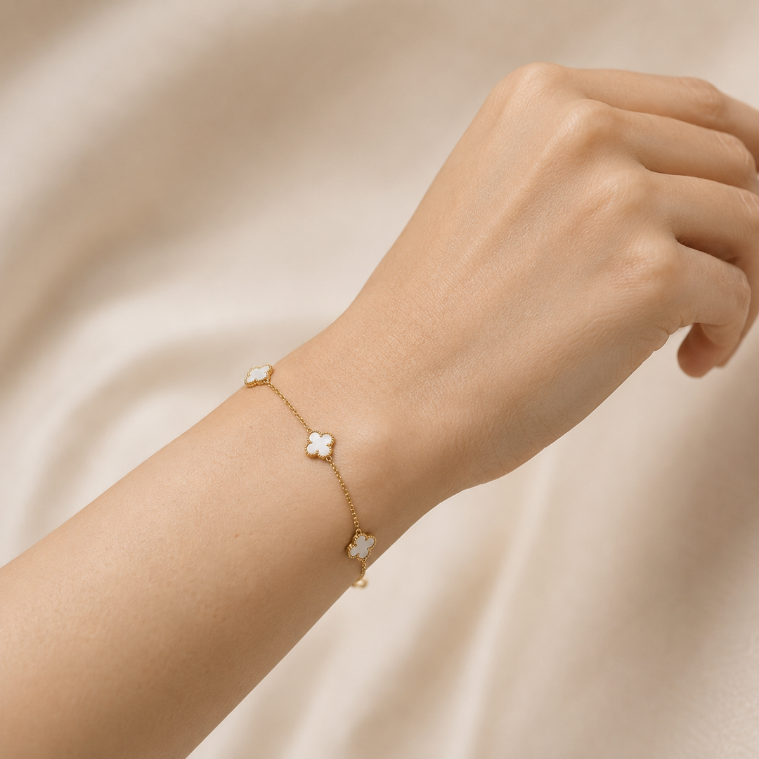 Elysian Clover Link Bracelet