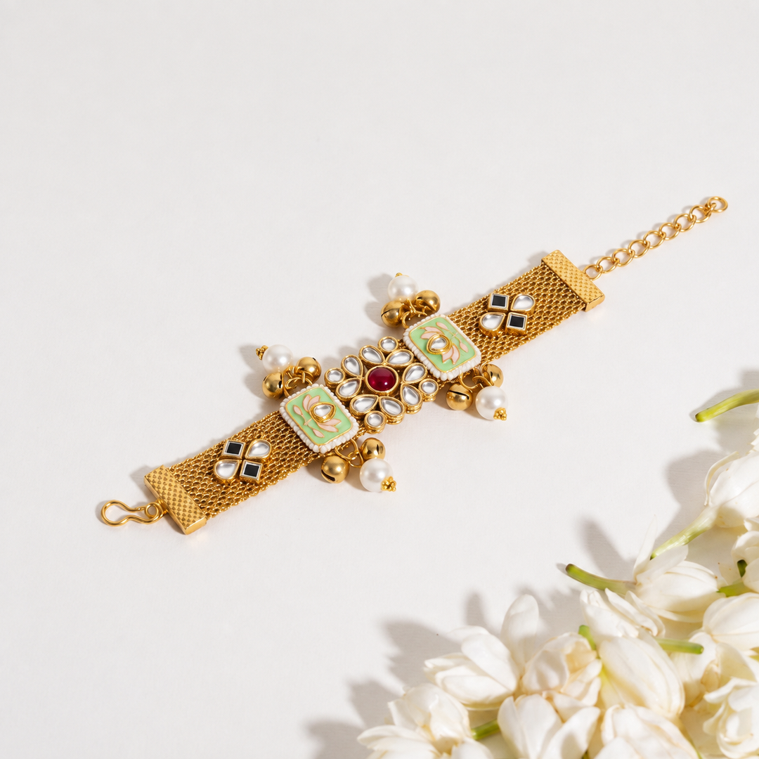 Floral Enamel Pearl Mesh Bracelet