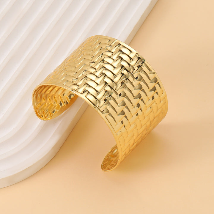 Siena Weave Woven Texture Cuff