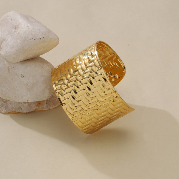 Siena Weave Woven Texture Cuff