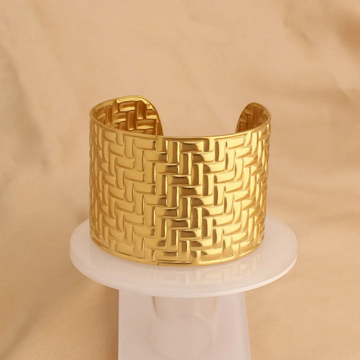 Siena Weave Woven Texture Cuff