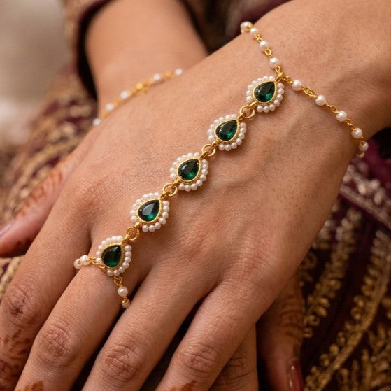 Dewdrop Kundan Hand Chain - Green