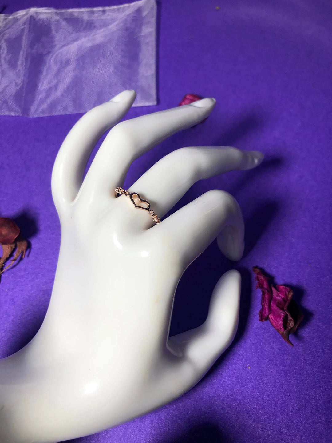 Basic Heart Gold Ring - Salty Accessories