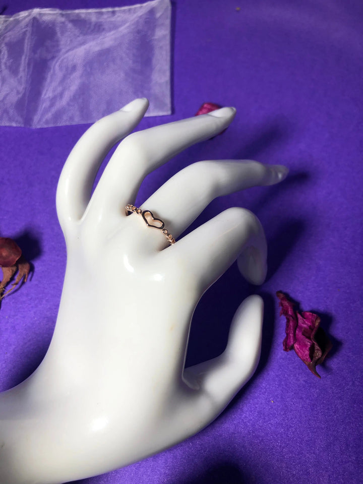 Basic Heart Gold Ring - Salty Accessories