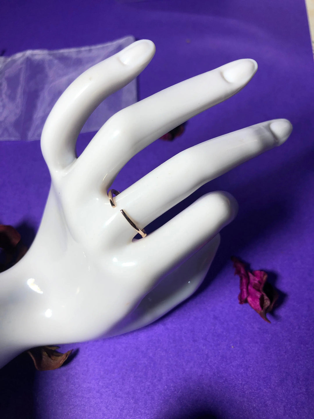 Basic Heart Gold Ring - Salty Accessories