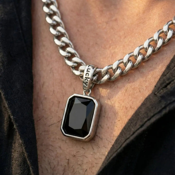 Black Rhinestone Necklace | Salty