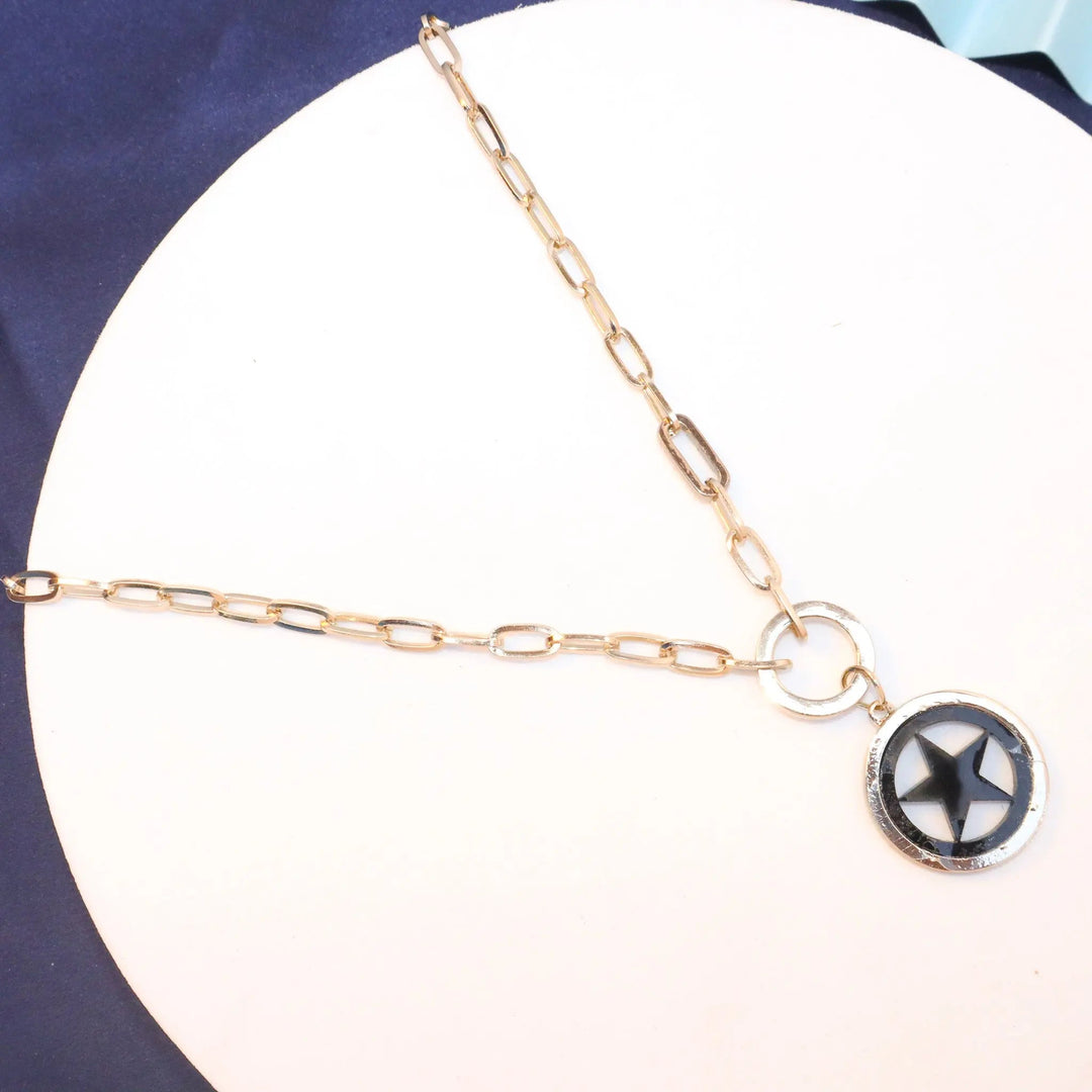 Black Star Chained Necklace - Salty Accessories