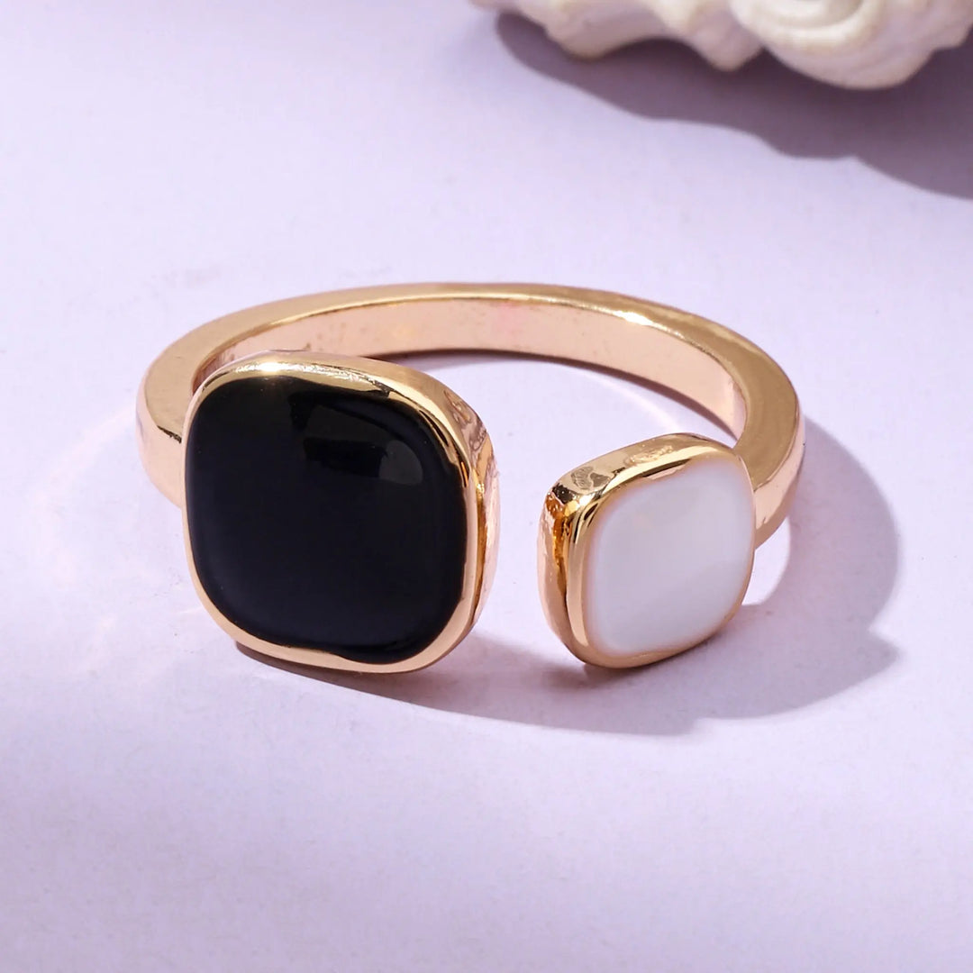 Black &amp; White Raya Gold Ring | Salty