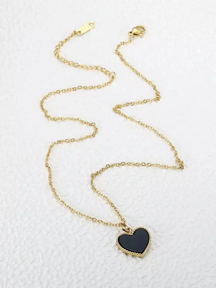 Black Heart Gold Necklace | Salty