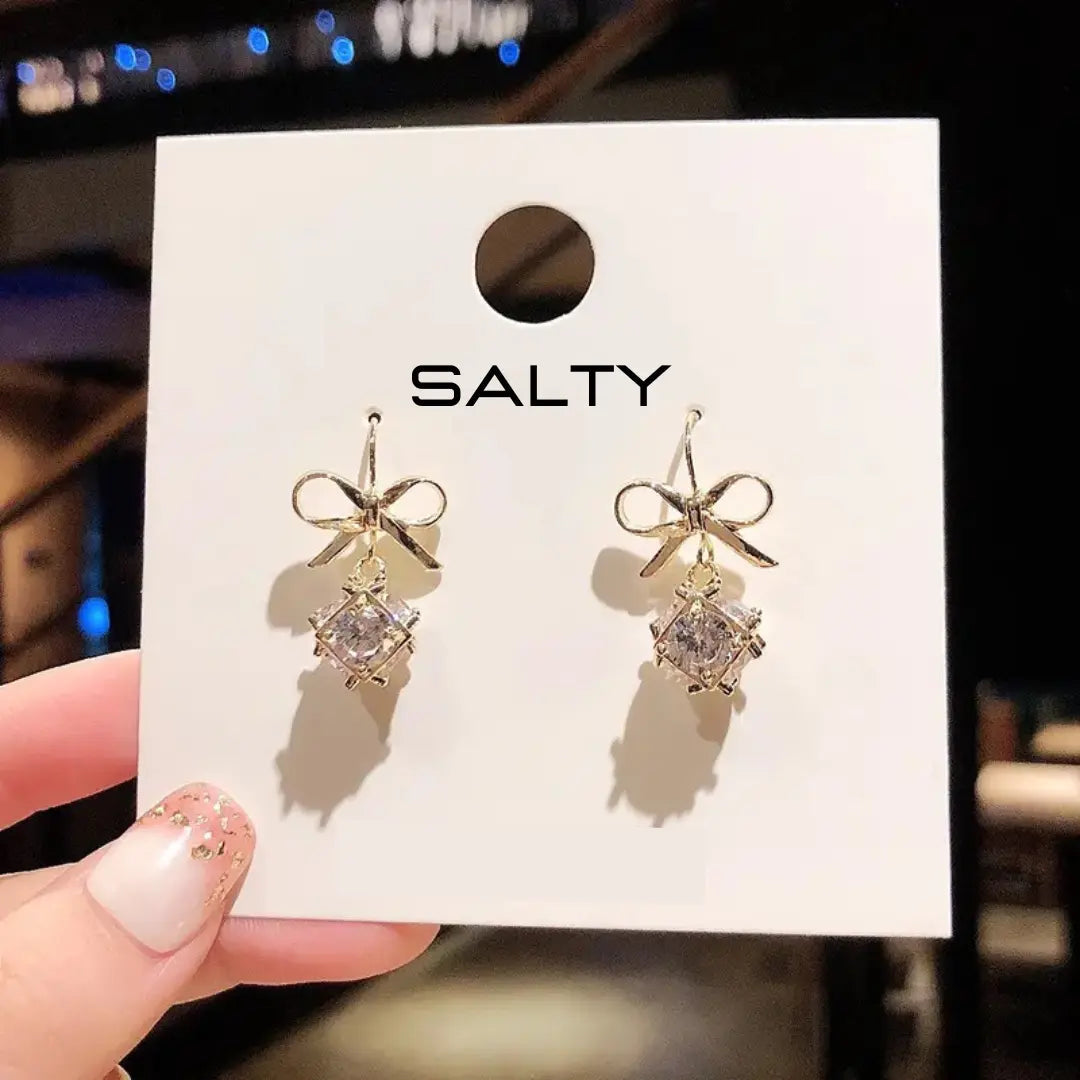 Bling Stone Bow Earrings - Gold