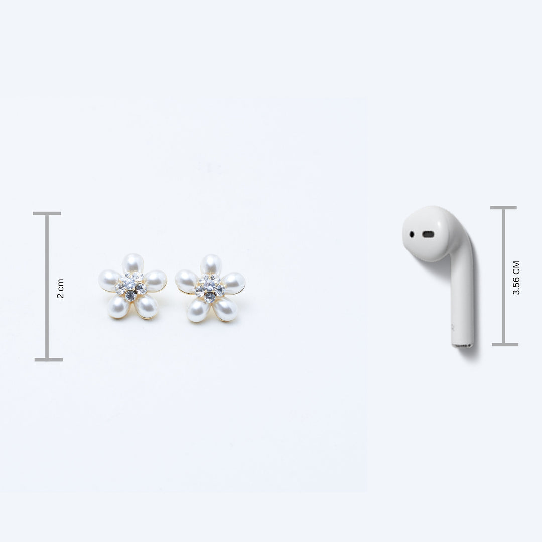 Blooming Beauty Pearl Earrings - Salty Accessories