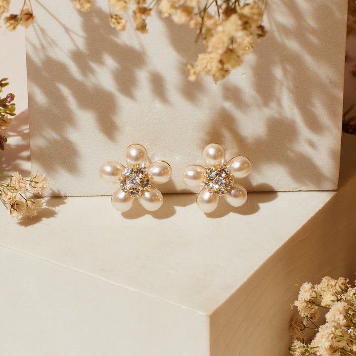 Blooming Beauty Pearl Earrings - Salty Accessories