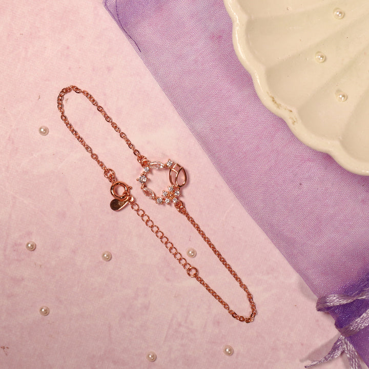 Blooming Simplicity Floral Bracelet - Salty Accessories