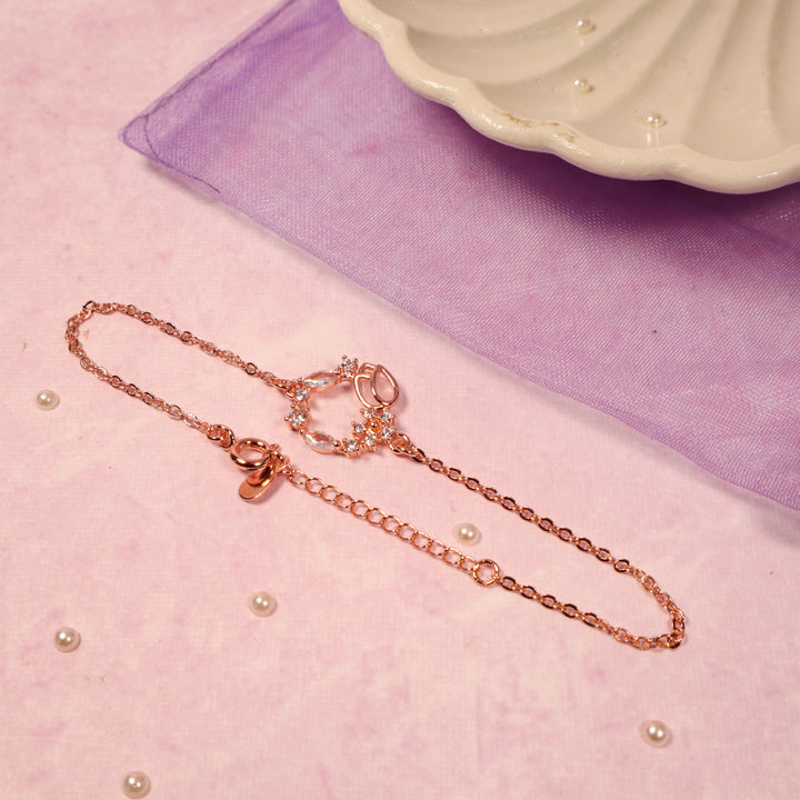Blooming Simplicity Floral Bracelet - Salty Accessories