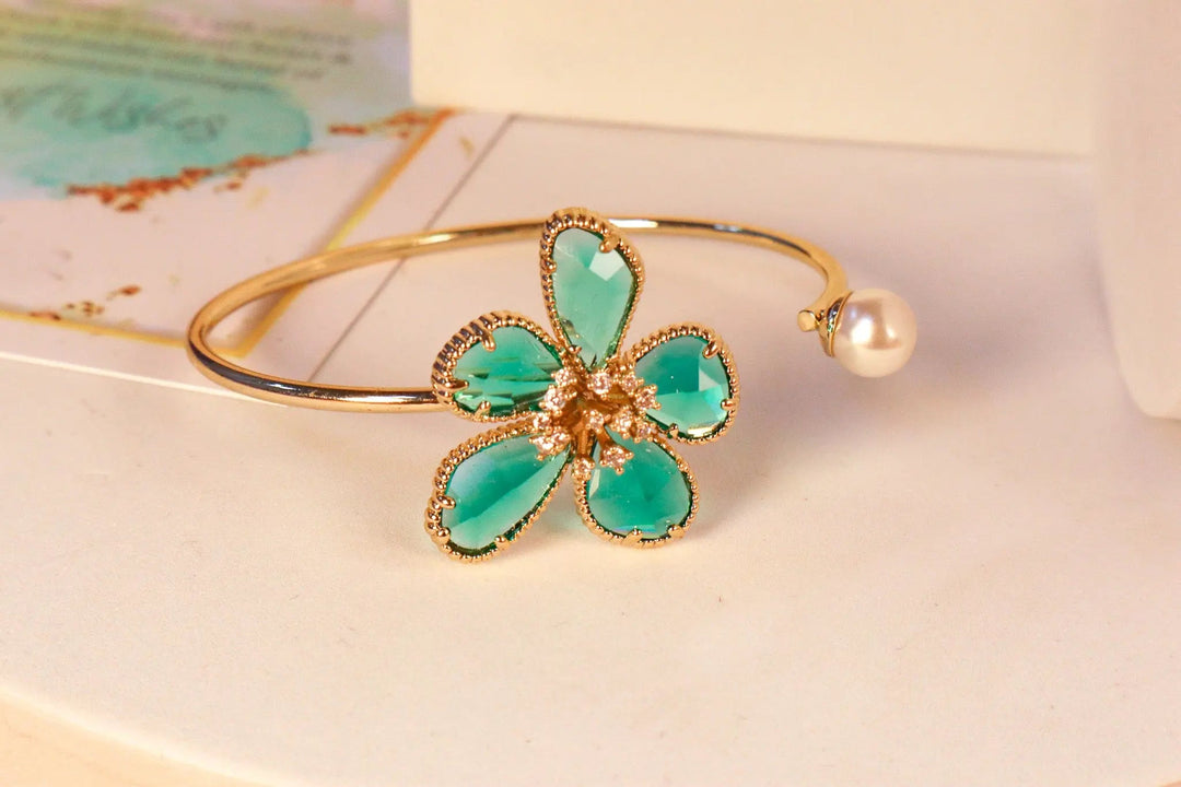 Blue Orchids Pearl Bracelet - Salty Accessories