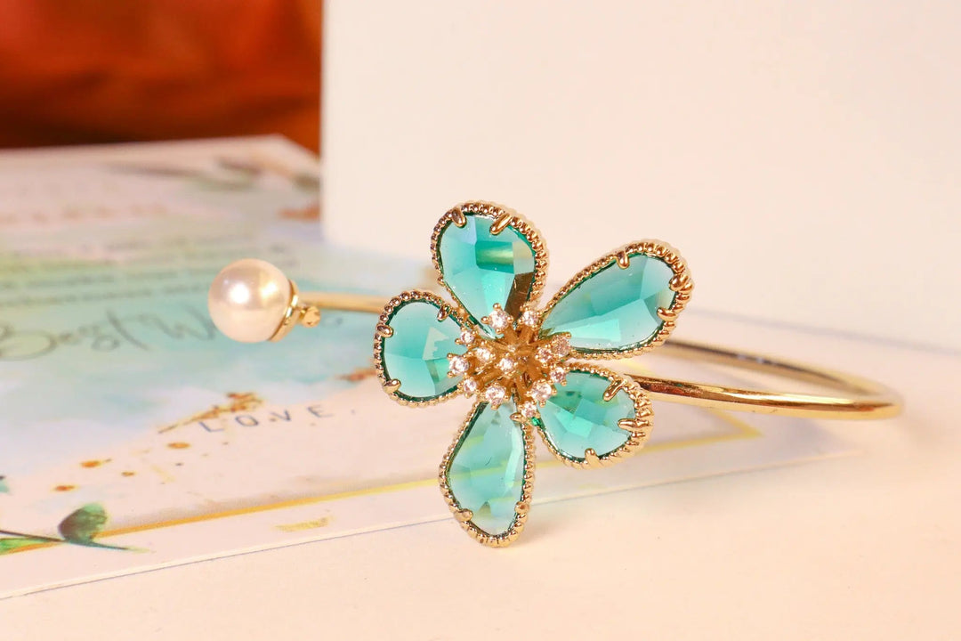 Blue Orchids Pearl Bracelet - Salty Accessories