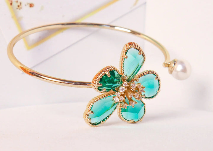 Blue Orchids Pearl Bracelet - Salty Accessories