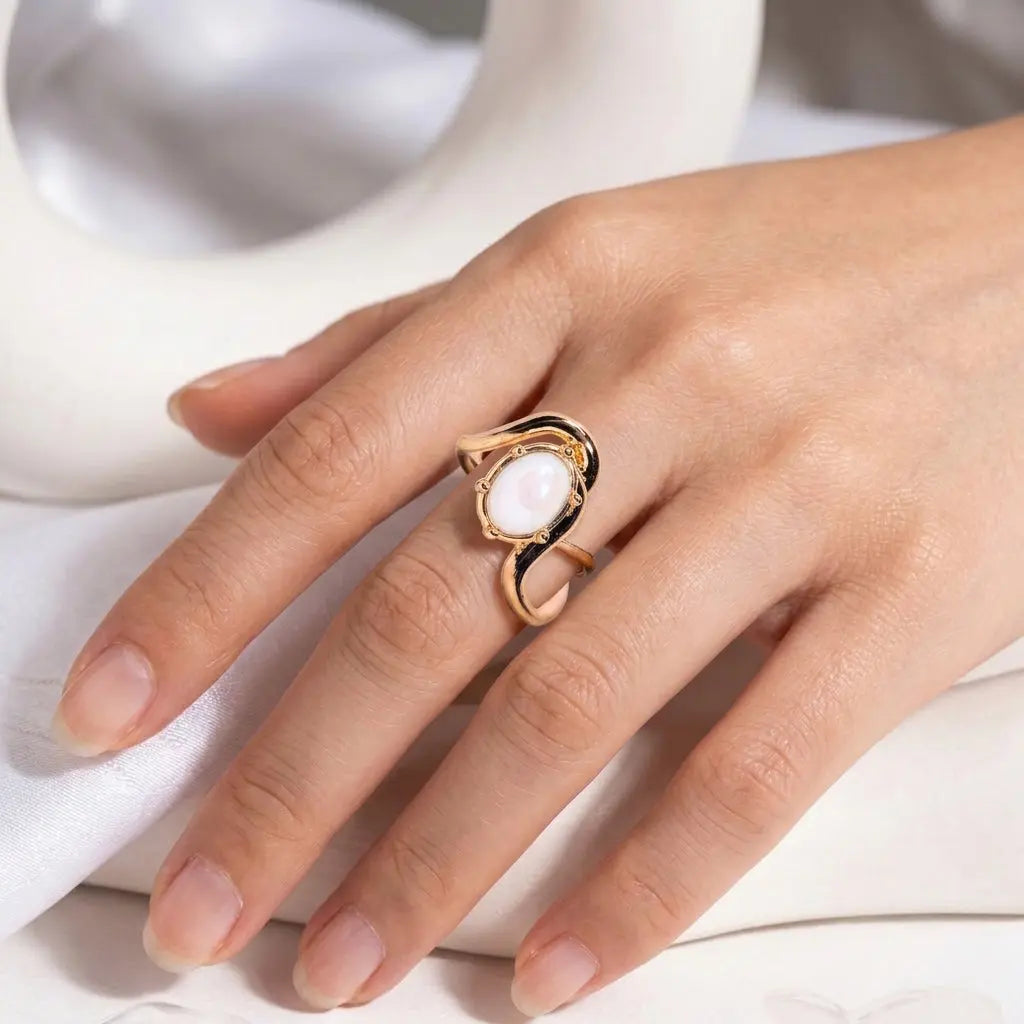 Bold Aquamarine Oval Stone Wave Ring | Salty