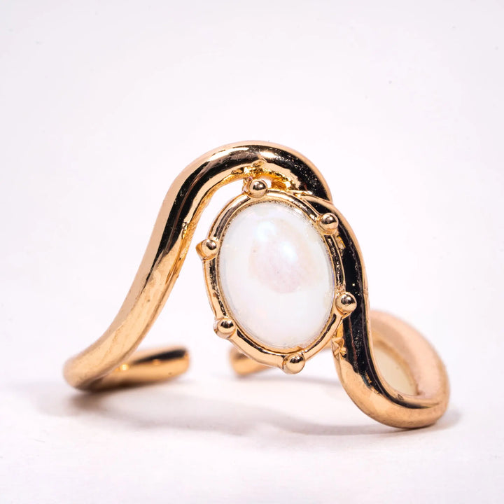 Bold Aquamarine Oval Stone Wave Ring | Salty