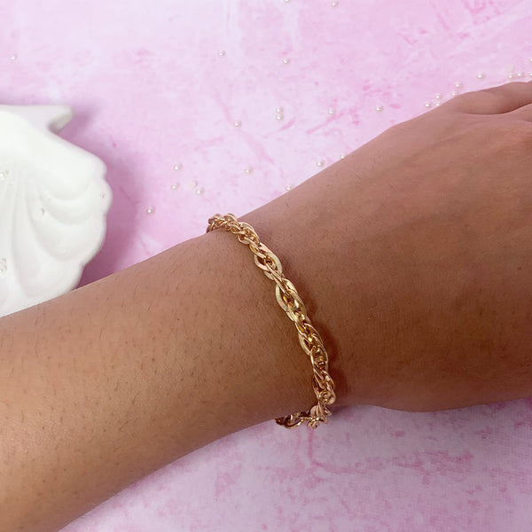 Bold Golden Chain