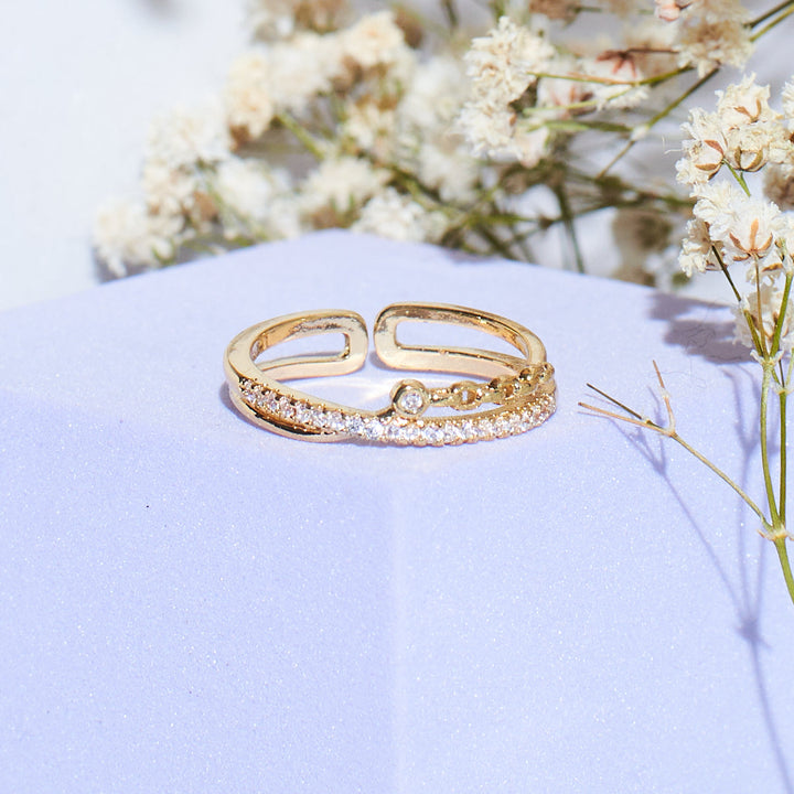 Brilliant Glisten Pearl Ring - Salty Accessories