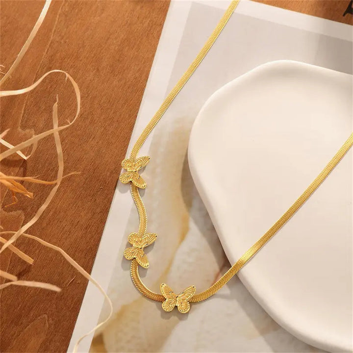 Butterfly's Gaze Choker