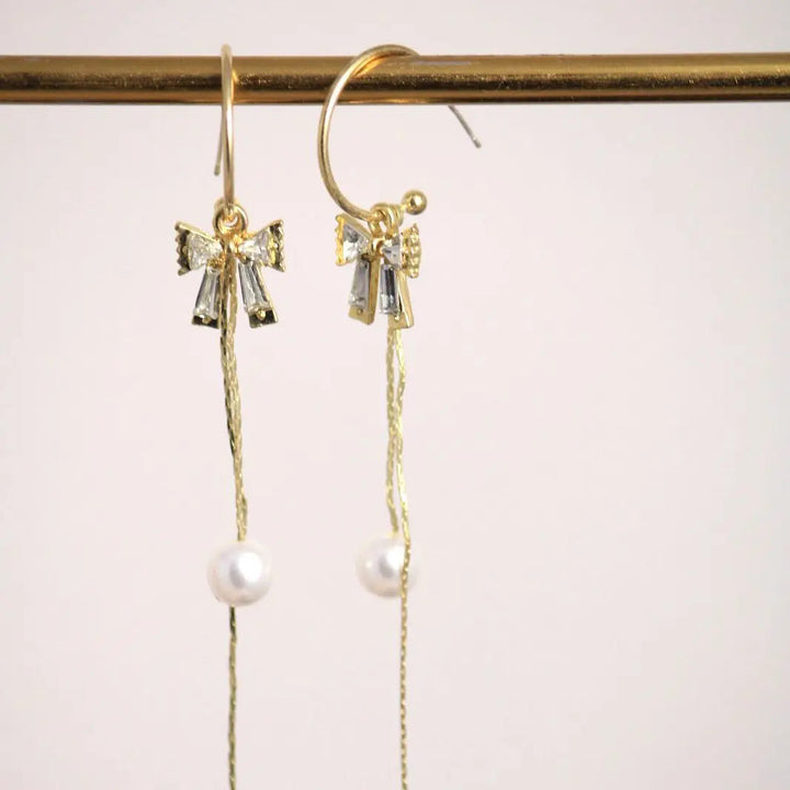 C-Shell Pearl Hoop Earring - Salty Accessories
