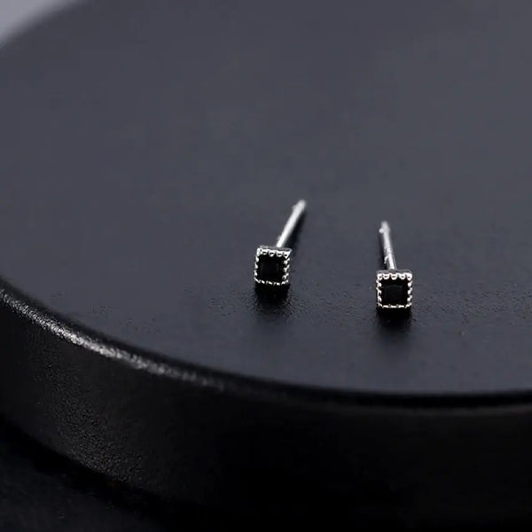 Cannabis Silver Black Studs