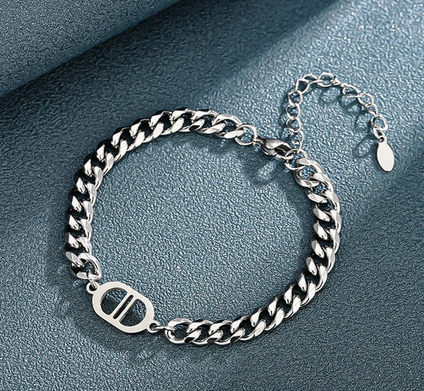 Cavalier Bracelet
