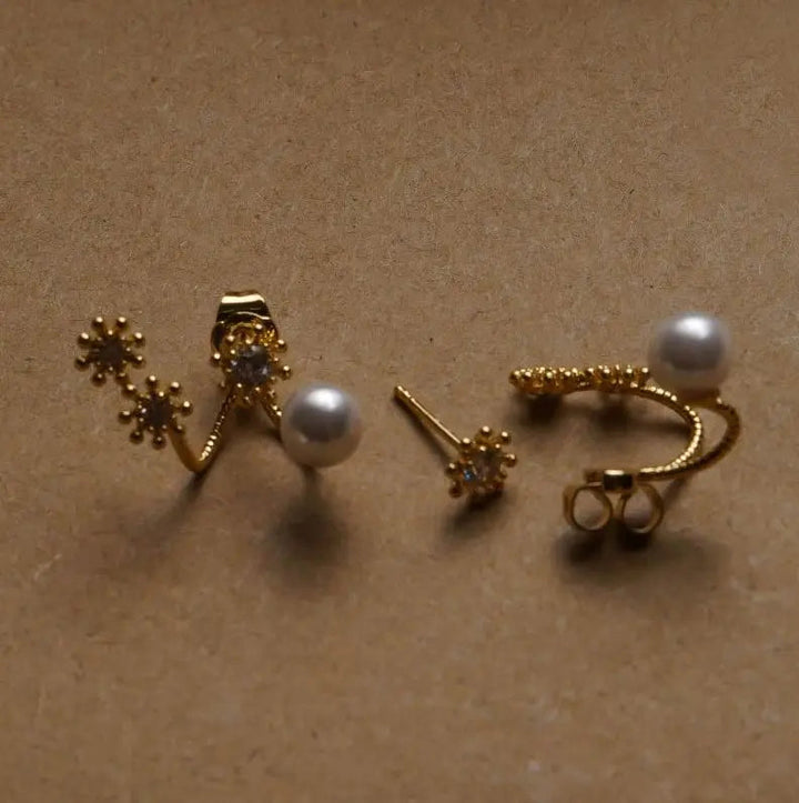 Minimalist Faux Upper Piercing Pearl Studs
