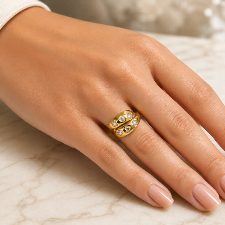 Chunky Heartwave Curve Ring | Salty