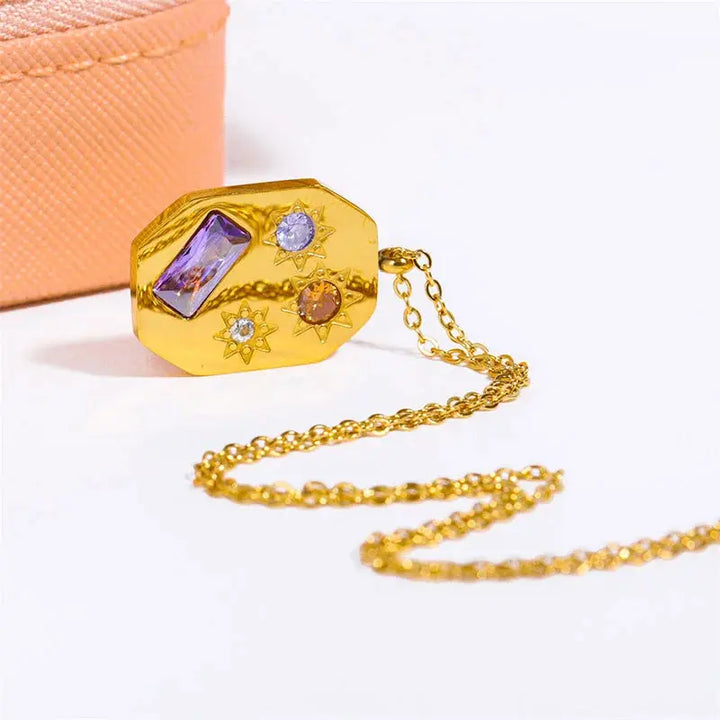Classic Chic Golden Necklace - Salty Accessories