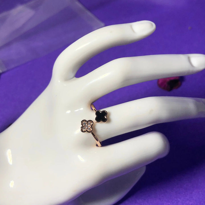 Clover Ring - Salty Accessories