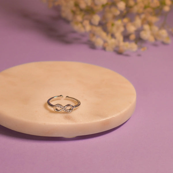 Constant Lover Ring - Silver