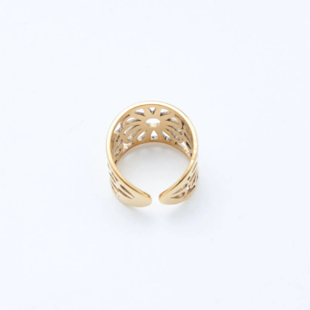 Couture Golden Ring | Salty