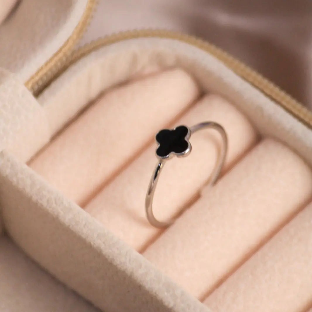Cover Minimalist Silver Band - Salty Accessories