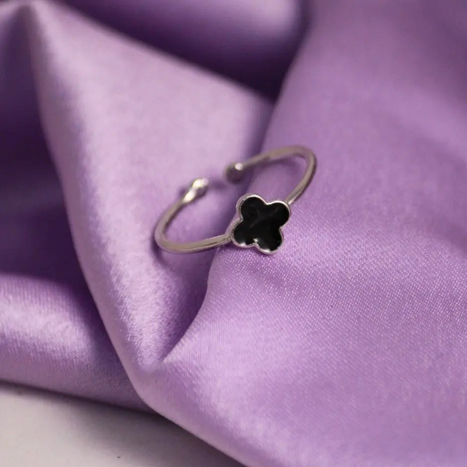 Cover Minimalist Silver Band - Salty Accessories