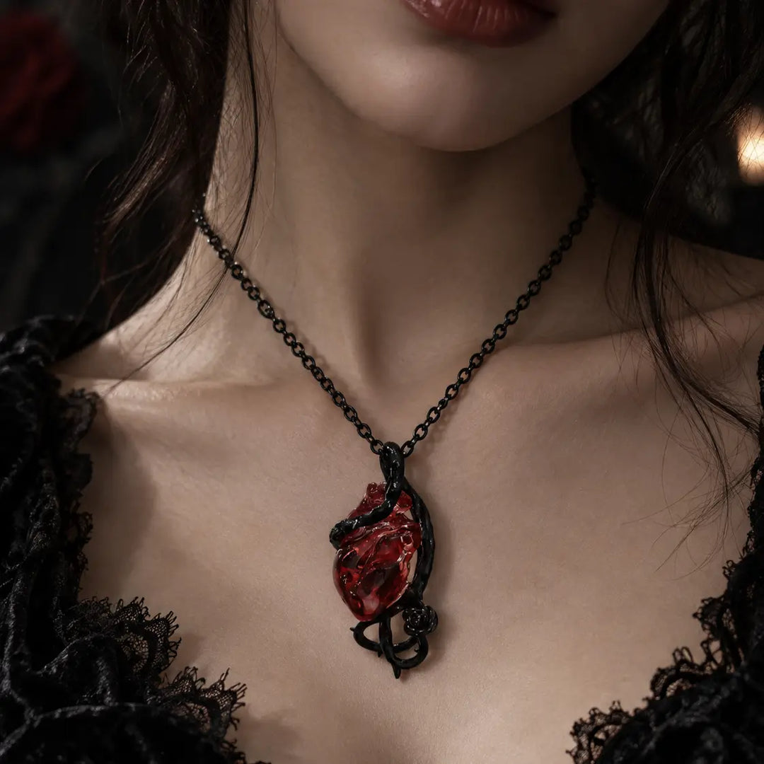 Crimson Heart Black Necklace | Salty
