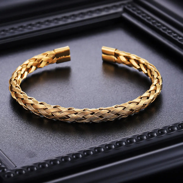 Crosslink Open Cuff Bracelet - Gold