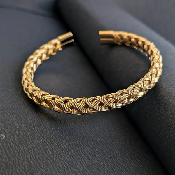 Crosslink Open Cuff Bracelet - Gold