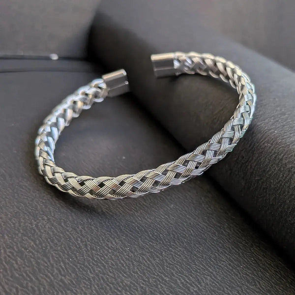 Crosslink Open Cuff Bracelet - Silver