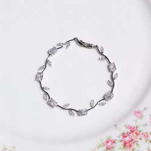 Tulip Crystal Vine Bracelet - Silver