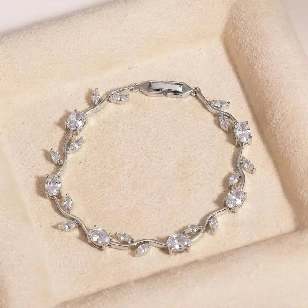 Default Tulip Crystal Vine Bracelet - Silver