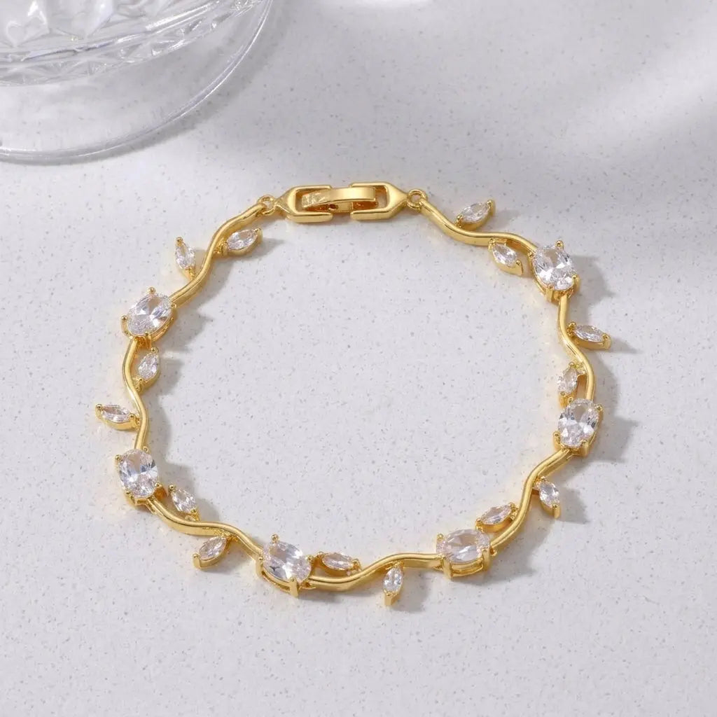 Crystal Vine Bracelet - White | Salty