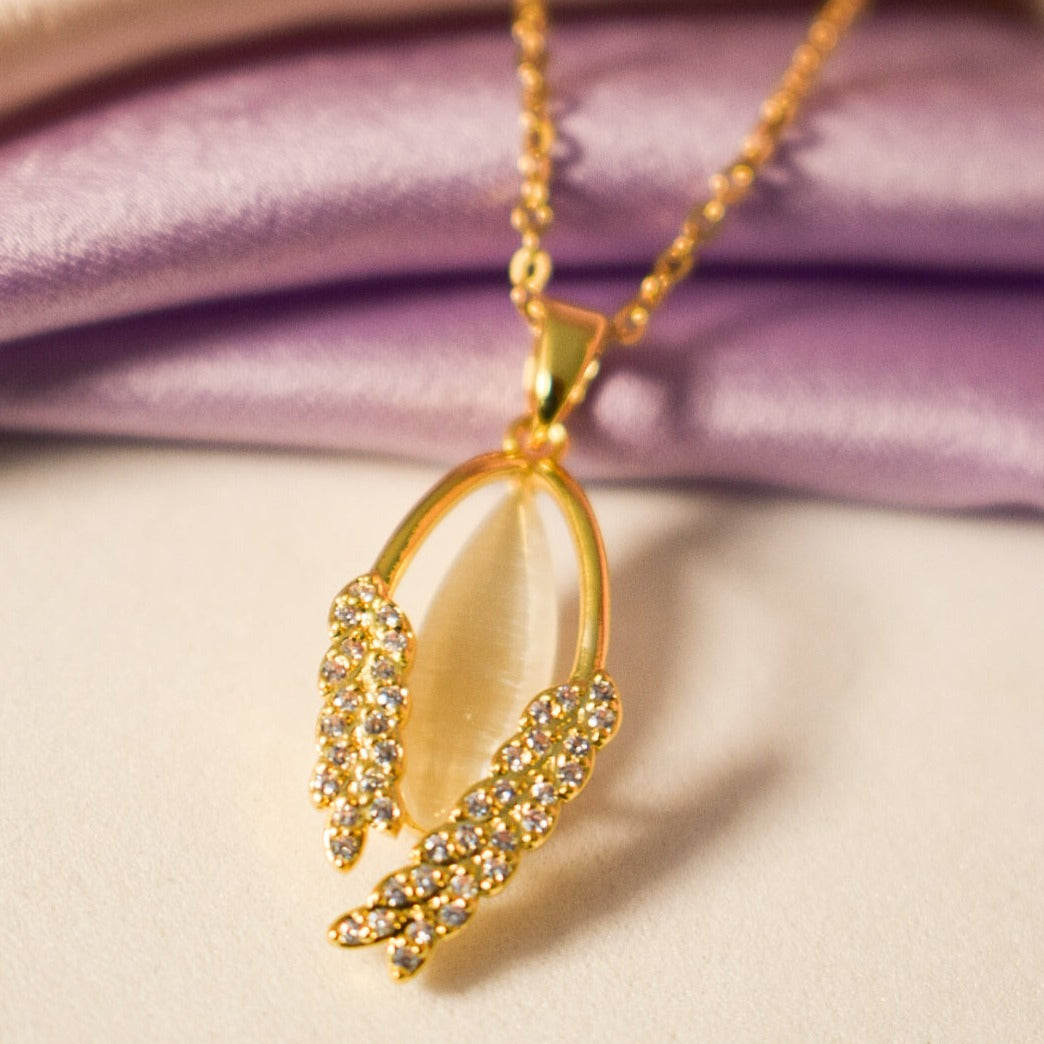 Crystal Embrace Golden Necklace